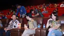 Film My Stupid Boss mendapat sambutan luar biasa dari masyarakat. Bahkan hari pertama penayangan, beberapa tempat bioskop penuh. Film ini juga mendapat perhatian dari Gubernur DKI, Basuki Tjahaja Purnama alias Ahok. (Galih W. Satria/Bintang.com)