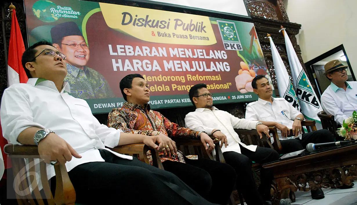 Suasana diskusi ‘Lebaran Menjelang Harga Menjulang’ di Aula Gus Dur, Jakarta, Kamis (25/6/2015). Diskusi tersebut mengkritisi kebijakan pemerintah menjelang Lebaran. (Liputan6.com/Johan Tallo)