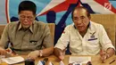 Politisi senior Partai Demokrat (PD) Max Sopacua (kanan) memberikan keterangan pers di Cikini, Jakarta Pusat, Kamis (13/6/2019). GMPPD memberikan rekomendasi kepada Ketum PD Susilo Bambang Yudhoyono untuk tidak keluar dari koalisi Prabowo dan Sandiaga. (Liputan6.com/Johan Tallo)