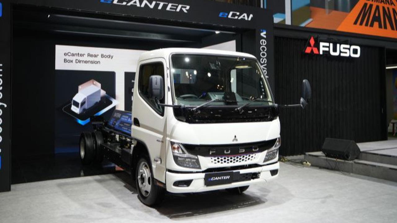 Fuso masih Ungguli Pasar Kendaraan Niaga di Indonesia, Penuhi Pangsa 60,3 Persen