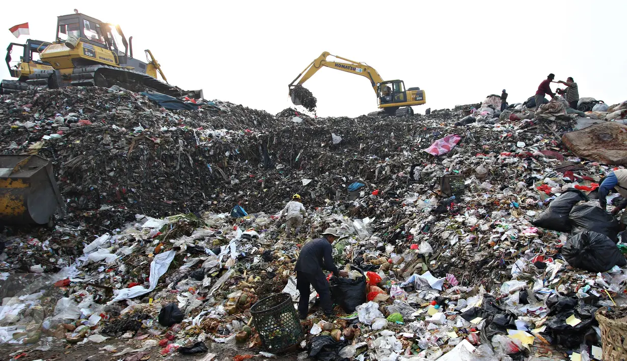  Kondisi Tempat Pembuangan Akhir (TPA) Bantar Gebang pasca penghadangan truk sampah DKI Jakarta, Rabu (4/11/2015). Bantar Gebang terlihat sepi dari pemulung. (Liputan6.com/ Immanuel Antonius)