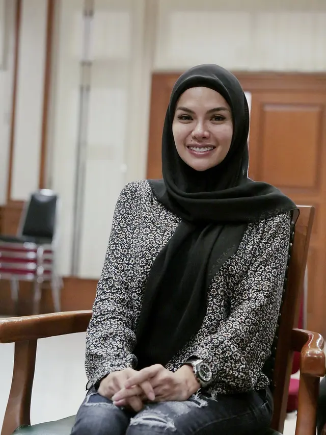 [Bintang] Nikita Mirzani