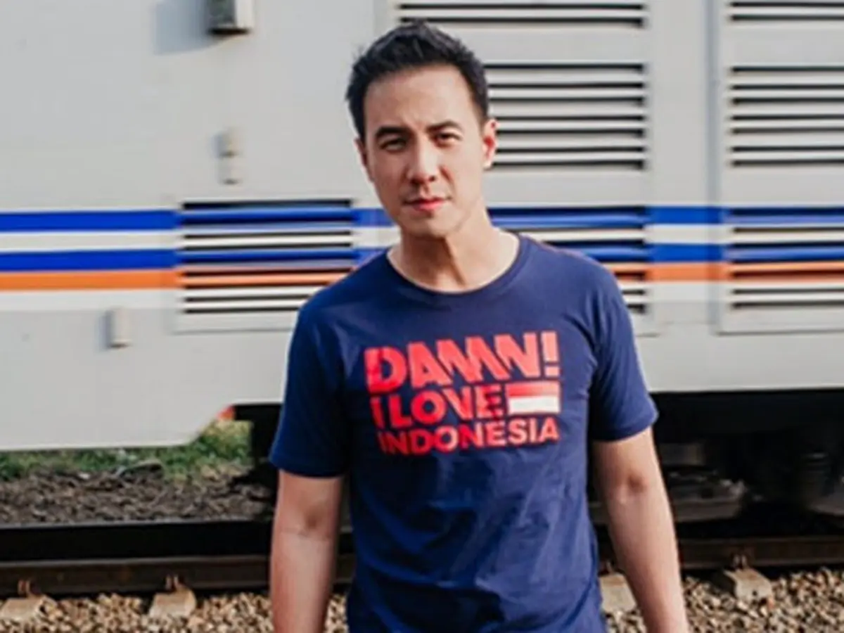 T shirt damn deals i love indonesia