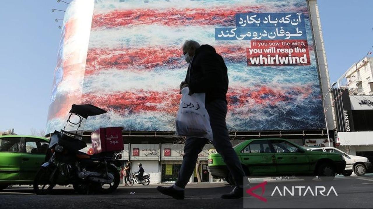Ancaman Iran Serang Pangkalan AS di Teluk Persia Jika Diserang