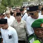 Prabowo Subianto saat berkunjung ke Makam Mbah Priok. (Liputan6.com/Ady Anugrahadi)