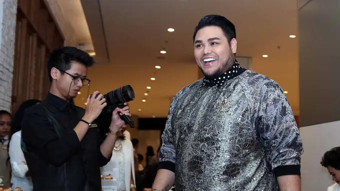 [Bintang] Ivan Gunawan