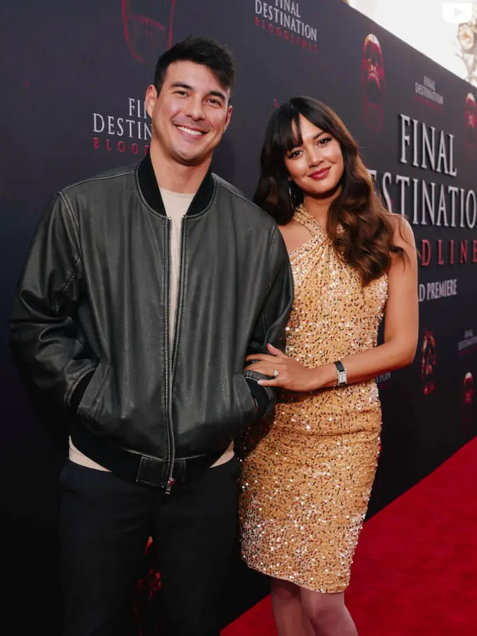 Pesona Glamor Aurelie Moeremans Anggun di Premiere Film Final Destination, Kenakan Dress Emas di Debut Red Carpet Hollywood