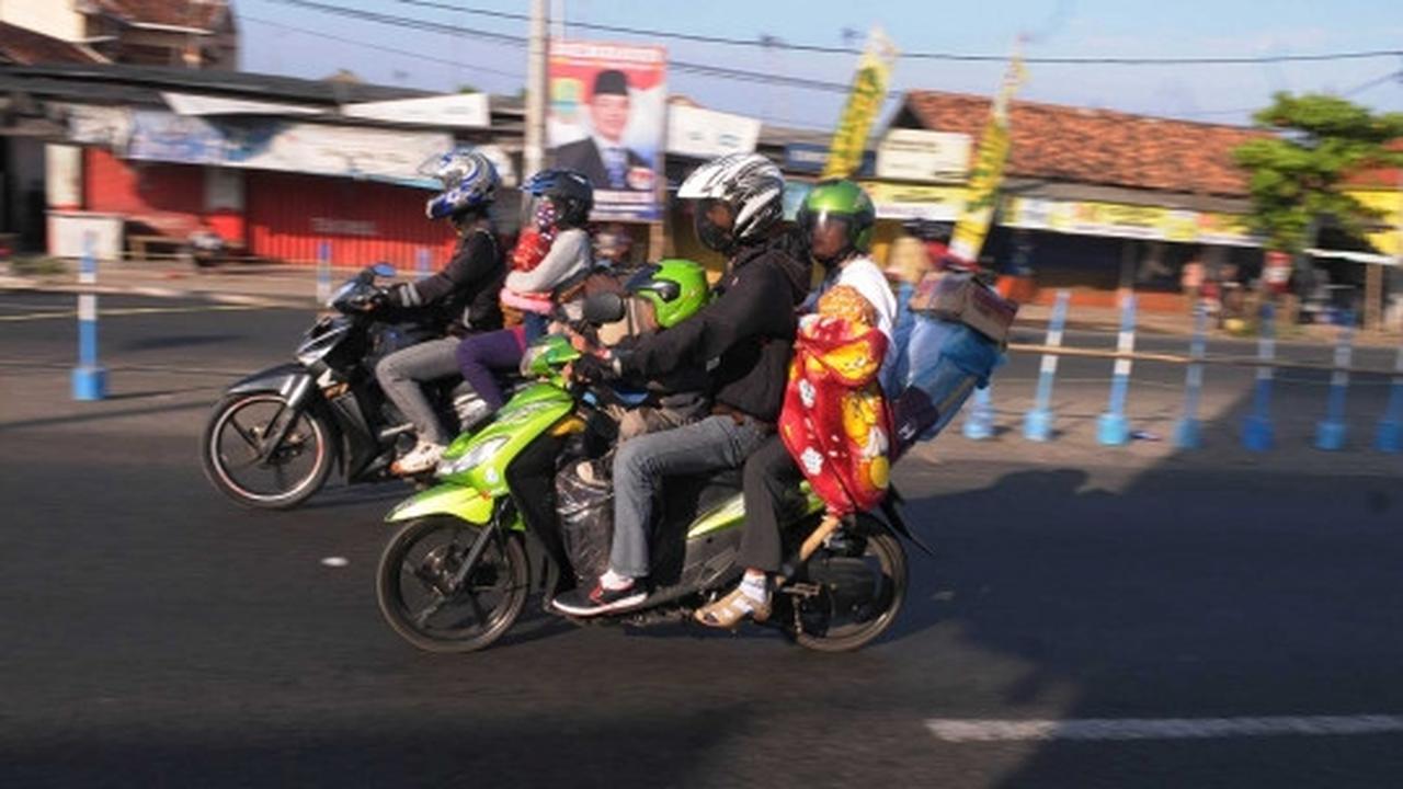 Lewat Pantura, pemudik sepeda motor leluasa tarik gas