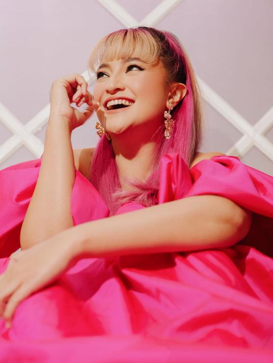 (Instagram/marshanda99)