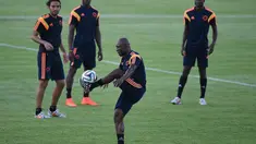 Jelang berlaga kontra Brasil di Perempat Final Piala Dunia 2014, Timnas Kolombia menggelar sesi latihan di Universitas Fortaleza, (3/7/2014). (AFP PHOTO/Eitan Abramovich)
