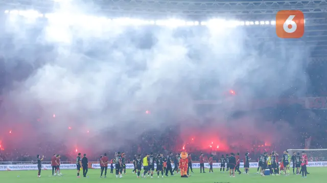 Foto: Atmosfer Manyala di SUGBK, Laga Persija Vs PSIM Pecahkan Rekor Penonton di BRI Super League 2025/2026