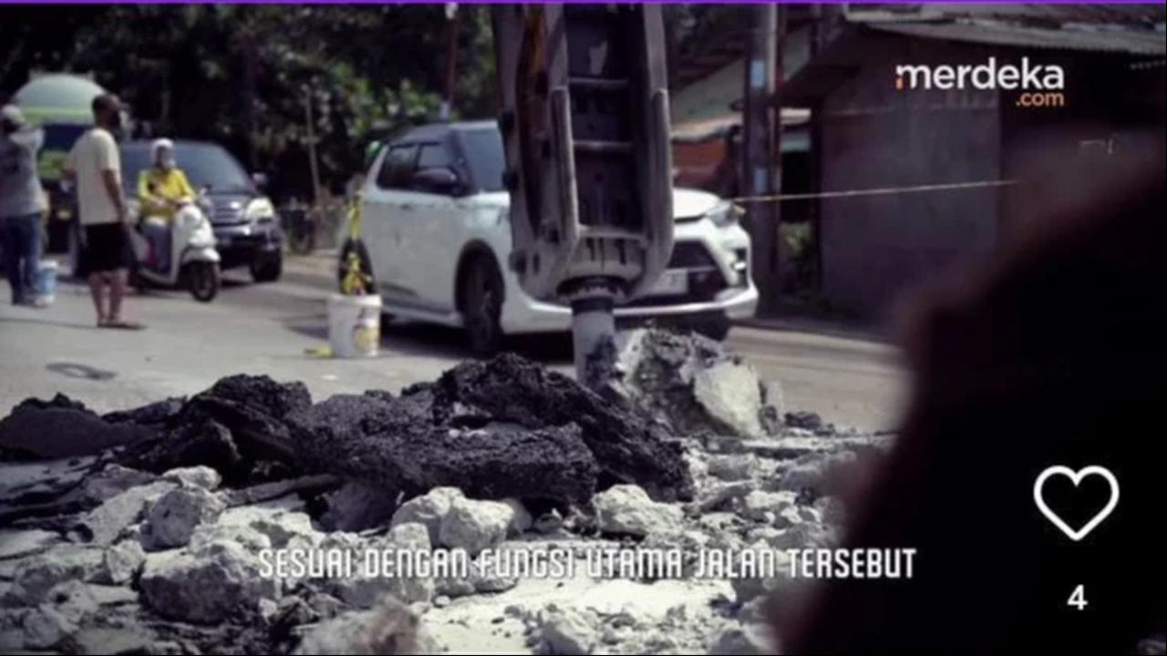 Pengerjaan perbaikan dan rekosntruksi jalan di Parung Panjang Kabupaten Bogor