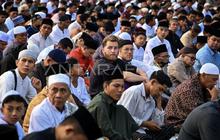 Merawat Fitrah Seusai Ramadhan: NTB Perkuat Solidaritas Sosial dan Pembangunan Berkelanjutan
