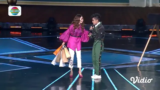 Lady Rara dan Ridwan Naibaho Tampil Bersama Eby