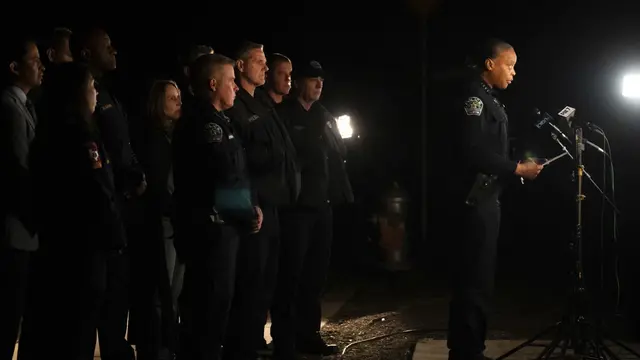 Konferensi pers penembakan di Texas, AS oleh Kepala Polisi Sementara Austin Robin Henderson (Sara Diggins/Austin American-Statesman Via AP)