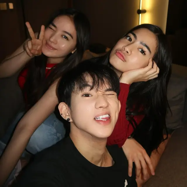 6 Potret Temu Kangen Natasha Wilona dan Felicya Angelista, 9 Tahun Bersahabat Tak Pernah Berubah