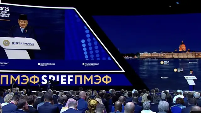 Presiden Prabowo Subianto saat menjadi salah satu pembicara dan tamu kehormatan dalam acara Saint Petersburg International Economic Forum (SPIEF) 2025.