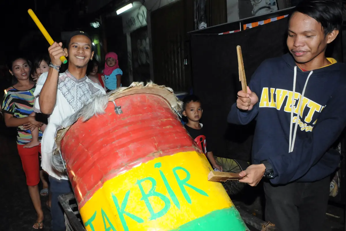 20160705-Anak-anak Lakukan Takbir Keliling di Kawasan Tanah Abang
