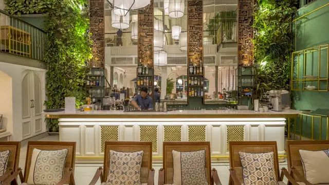 Keindahan Batik Menjadi Tema Utama di Restoran yang Satu Ini