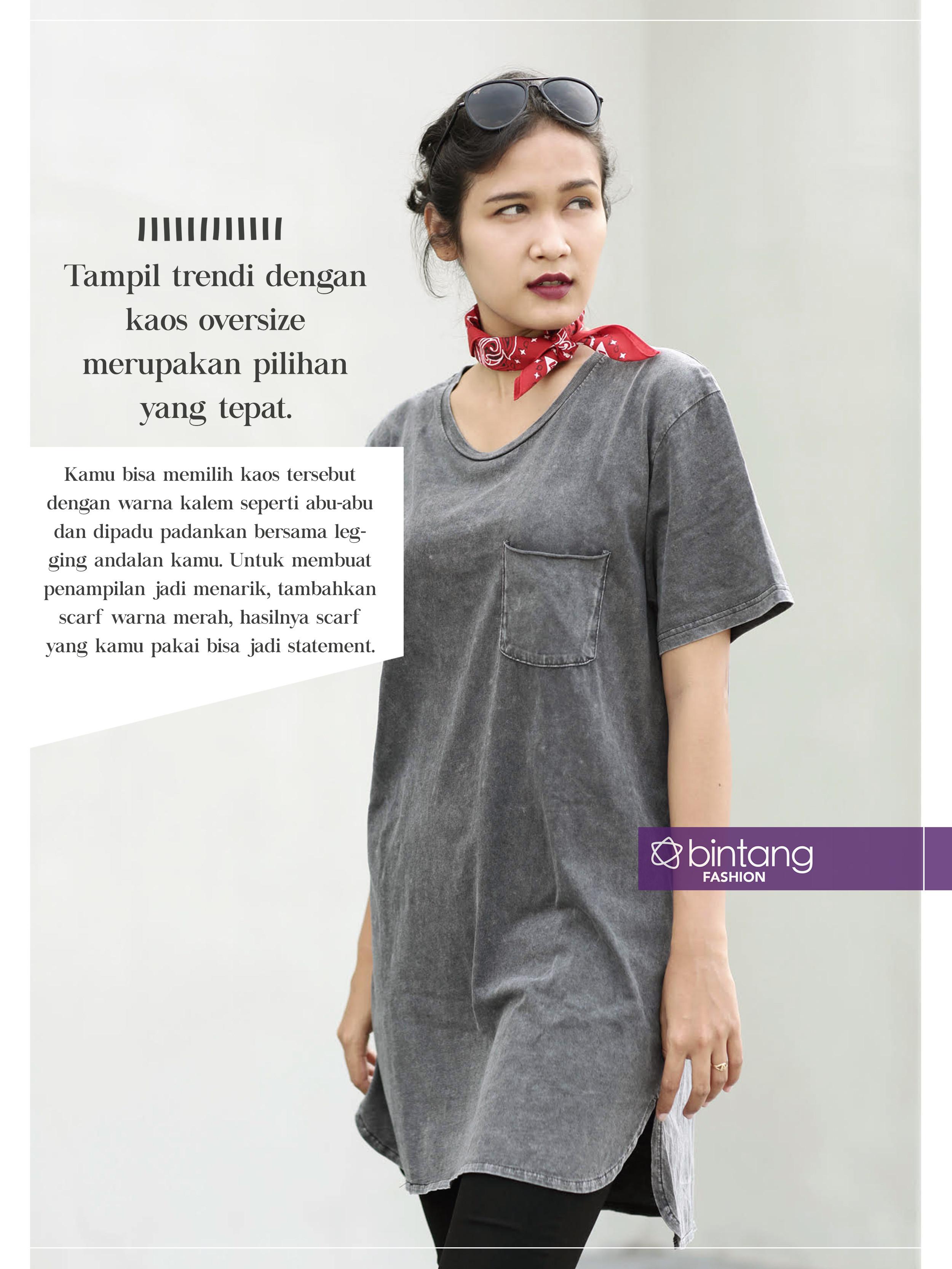 Mix and Match Kaos  dan Legging Hitam  yang Simple  