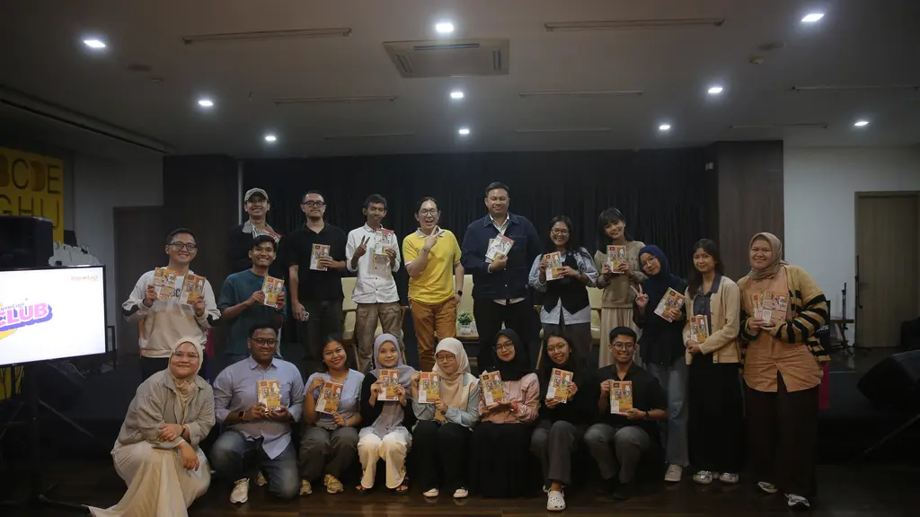 KapanLagi.com kembali menghadirkan ruang komunitas yang hangat dan penuh makna melalui event perdana KapanLagi Book Club bertajuk “Bookmarking Feelings” yang berlangsung di Kantor KapanLagi Youniverse, Jakarta.