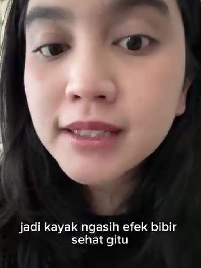 Tips Makeup Antimenor dengan Blush On Rp60 Ribuan Ala Rachel Amanda (credit: instagram/auroramanda95