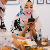 Ucapan Idul Fitri virtual. (Foto: mentatdgt from Pexels)