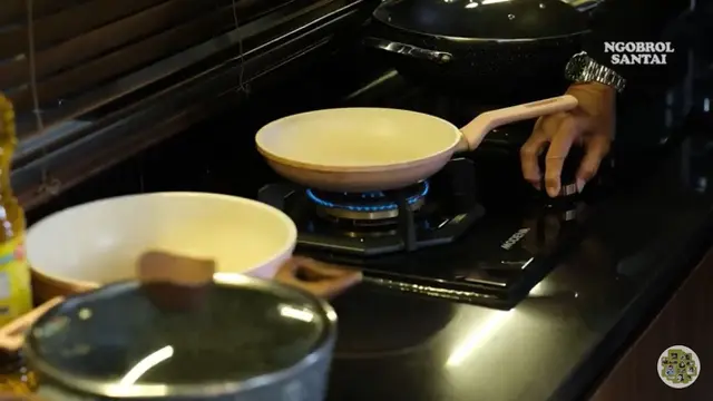Menggunakan Kompor Tanam 2 Tungku