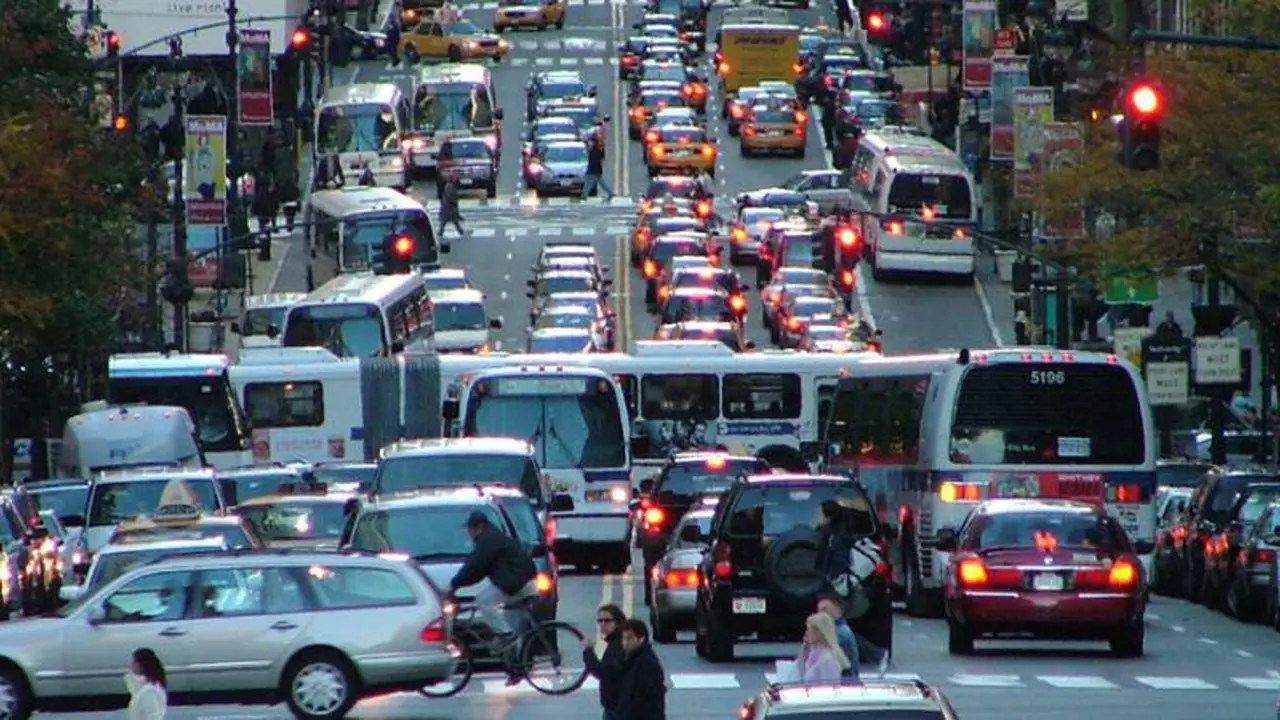 Tekan Angka Kecelakaan, Kecepatan Kendaraan di New York Dibatasi