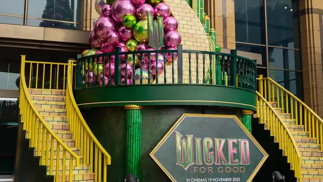  For Good Mendunia dan Menyulap Banyak Kota Jadi Negeri Oz yang Hidup