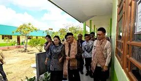 Bahagia Murid SDN 05 Pontianak Belajar Lebih Nyaman Usai Sekolah Diperbaiki