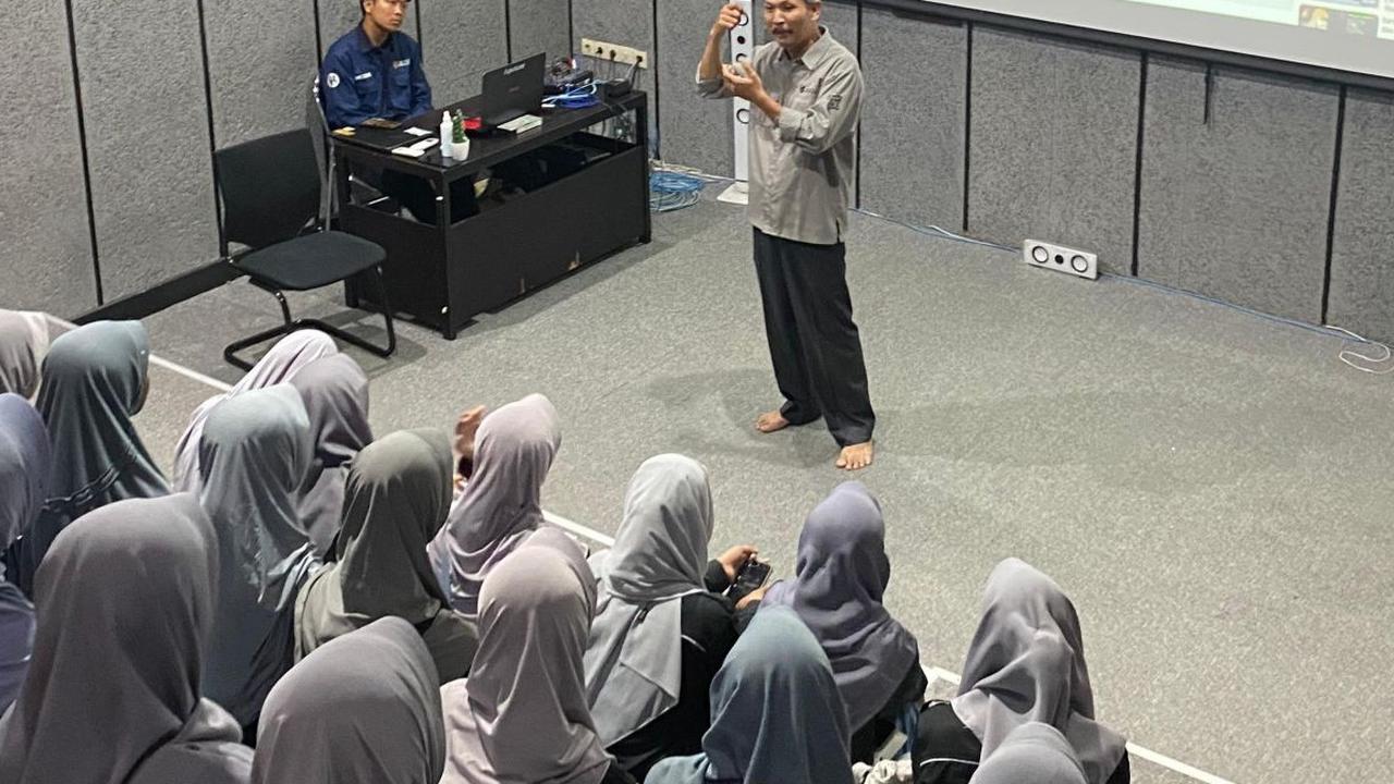 Kunjungan MAN 2 Kediri ke UMM