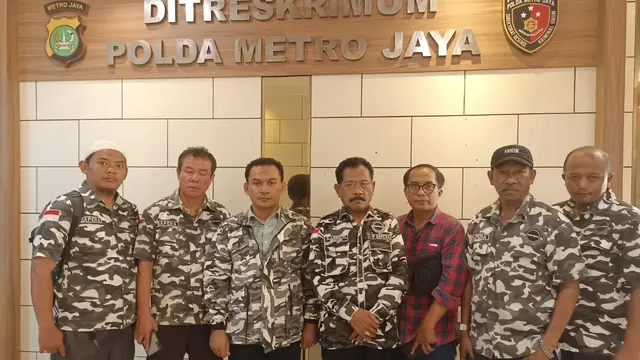 Barisan Pemuda Nusantara (Bapera) melaporkan politisi Partai Demokrat, Andi Arief, ke Polda Metro Jaya (Istimewa)