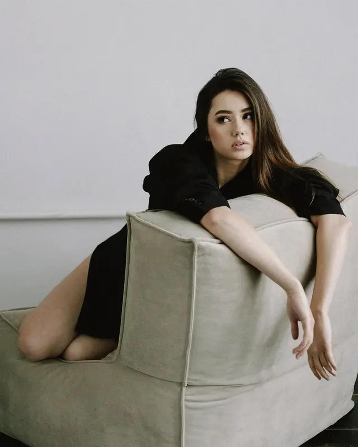 7 Potret Viktoriya Kolesnaya Pacar Billy Syahputra Asal Belarus, Direstui Keluarga