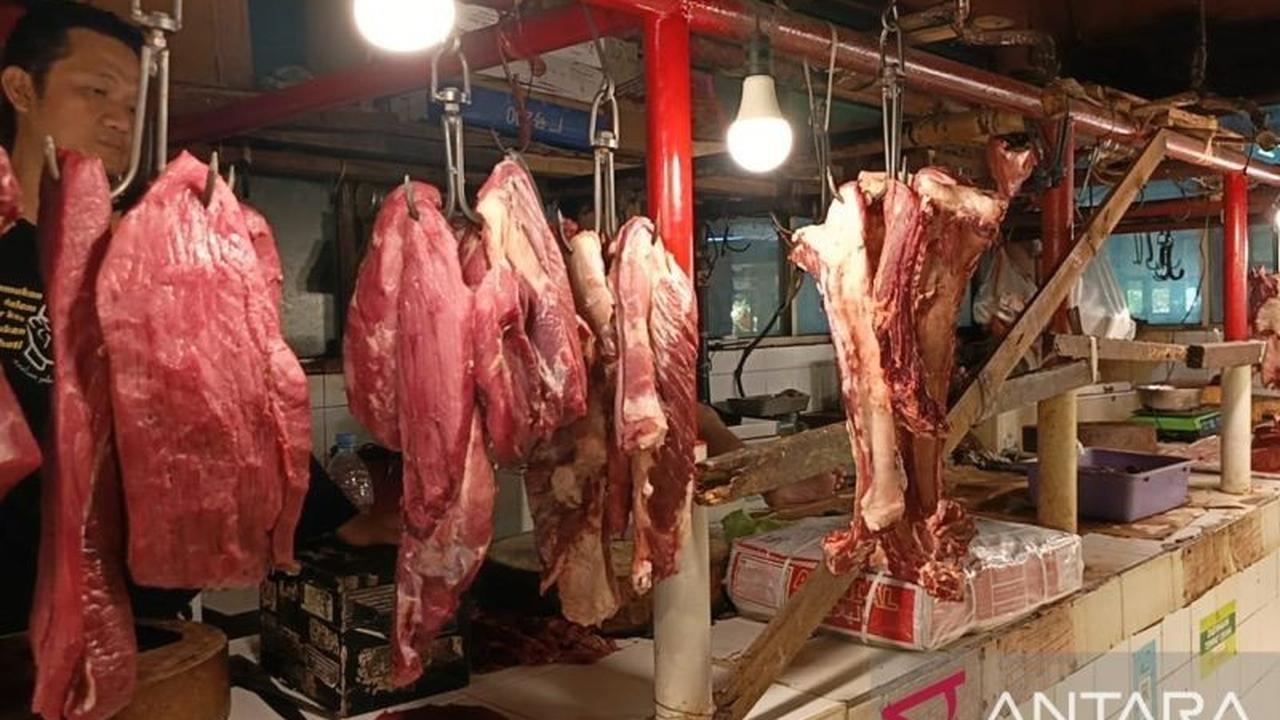 Harga Daging Jakarta Barat Meroket Jelang Lebaran, Tembus Rp160 Ribu per Kilogram