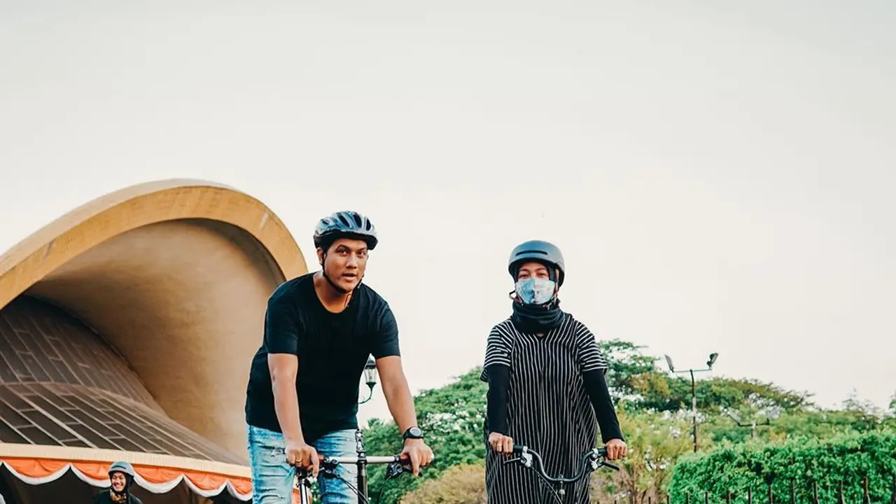 [Fimela] Tantri Kotak dan Arda Naff