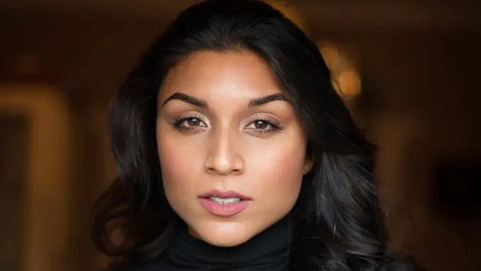 Rambut Bagian Depan Terlihat Lebih Tipis, Coba Bikin Tebal dengan Cara Ini