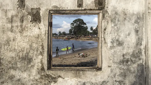 Pantai Robertsport di Liberia Menjadi Destinasi Selancar Populer