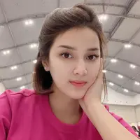 Gaya rambut baru Rosiana Dewi saat hamil (Sumber: Instagram/rsn.dw)