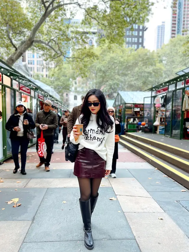 Winter Look Febby Rastanty Jelang New York Marathon, Tampil Edgy Feminine dengan Tas Chanel Rp106 Jutaan