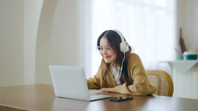 wanita oktober work life balance