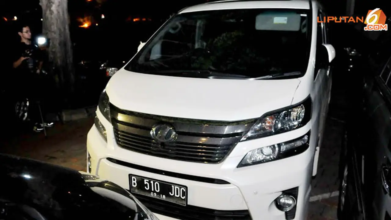 vellfire-wawan-2-140212c.jpg