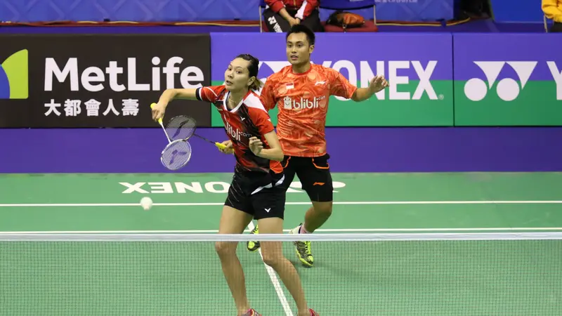 Hafiz Faisal / Gloria Emanuelle Widjaja