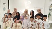 Risty Tagor Berbagi Kebahagiaan Lewat Program Let Eid Be The Light, Terharu Lihat Senyum Anak Yatim