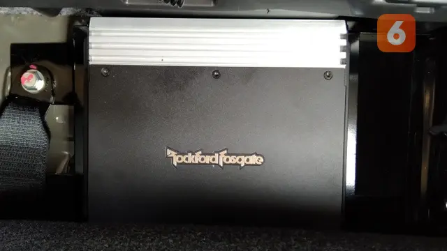 Mitsubishi Xpander Rockford Fosgate Black Edition