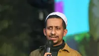 Viral Pemuda Minum Oli di Makassar, Habib Ja’far Ingatkan Pakai Akal Sehat