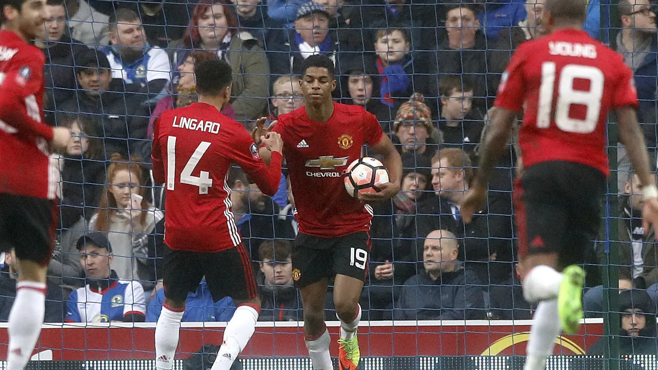 Blackburn Rovers Vs Manchester United