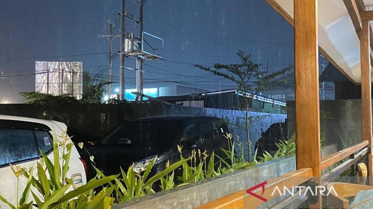 BMKG Ingatkan Potensi Hujan Lebat di Delapan Wilayah Sultra, Warga Diimbau Waspada