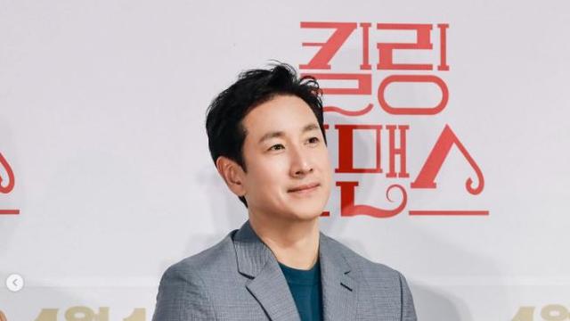 6 Potret Kenangan Lee Sun Kyun, Bintang Parasite yang Meninggal di Umur 48 Tahun