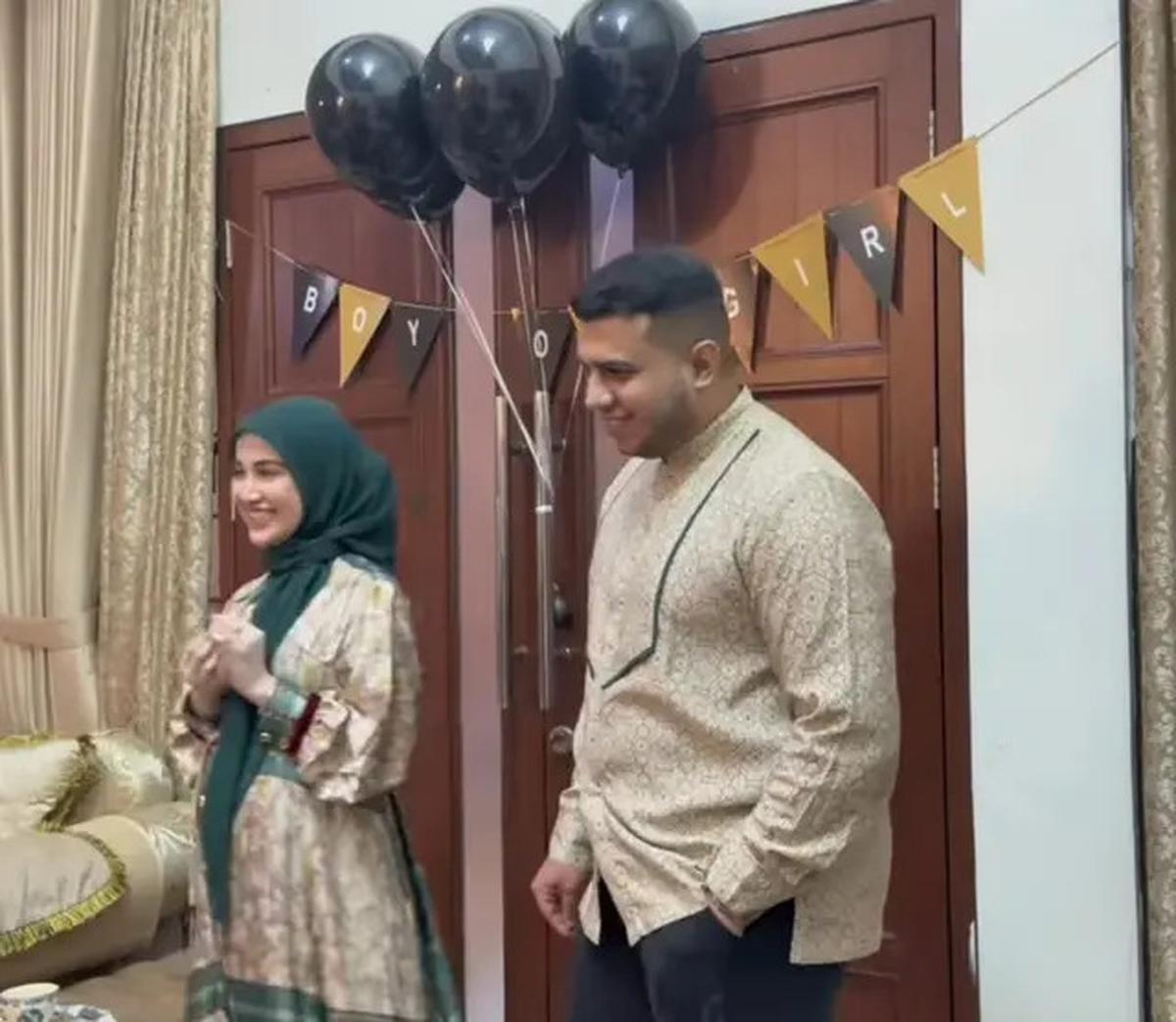 7 Potret Gender Reveal Miskah Istri Yislam, Fadil Jaidi dan Pak Muh Heboh